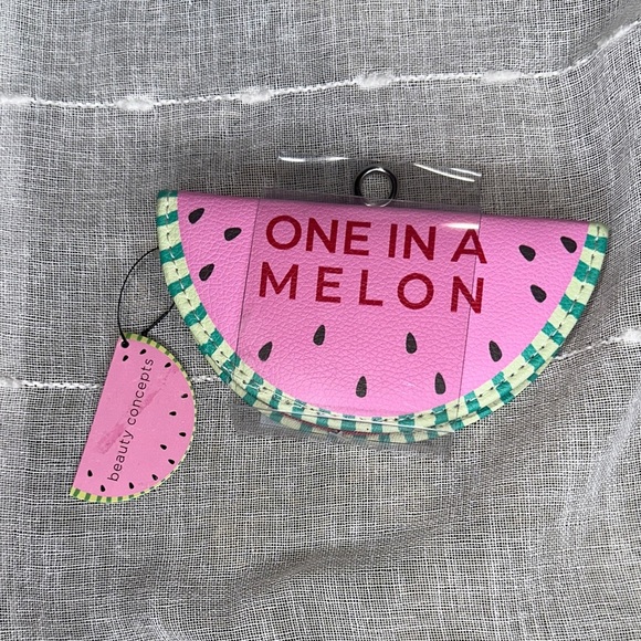 Beauty Concepts B.C. Essential Brow Kit in a Watermelon Pink Zipped Case NWT - Picture 1 of 7